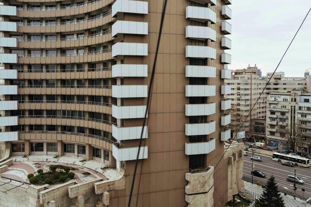 דירות בוקרשט Stunning Views 2Br Intercontinental Flat מראה חיצוני תמונה
