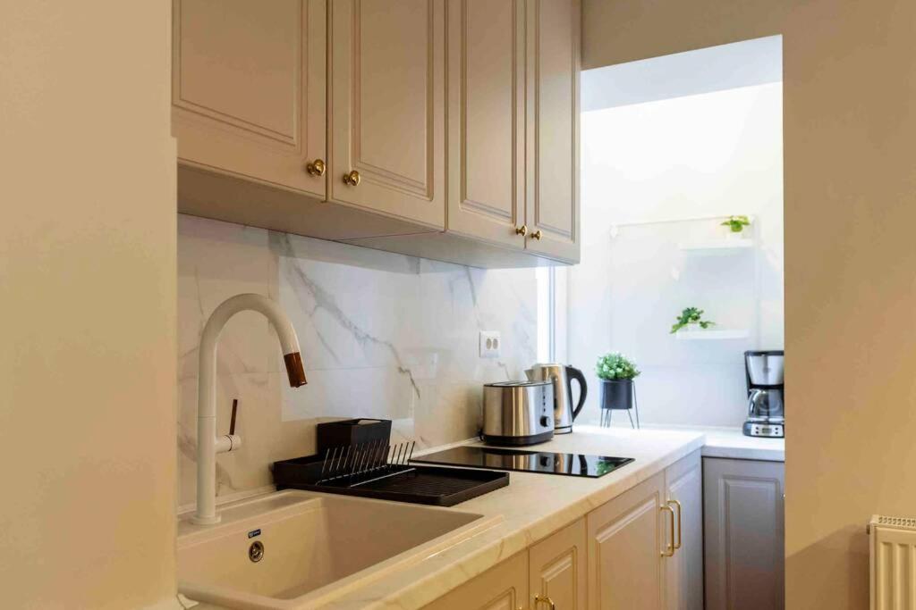דירות בוקרשט Stunning Views 2Br Intercontinental Flat מראה חיצוני תמונה